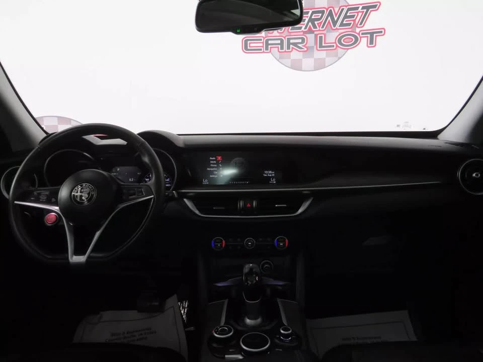 2018 Alfa Romeo Stelvio - Image 11 of 20