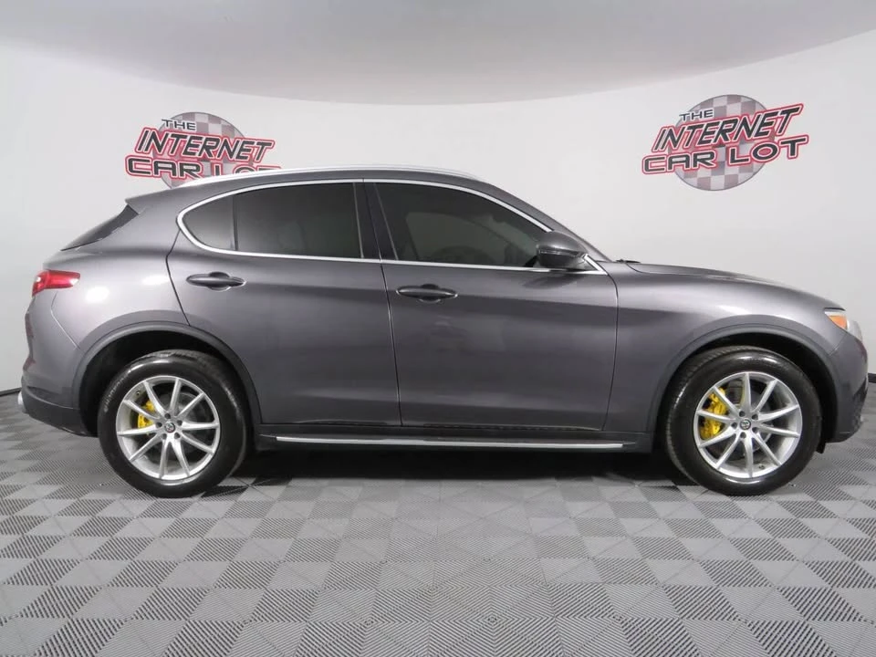 2018 Alfa Romeo Stelvio - Image 8 of 20