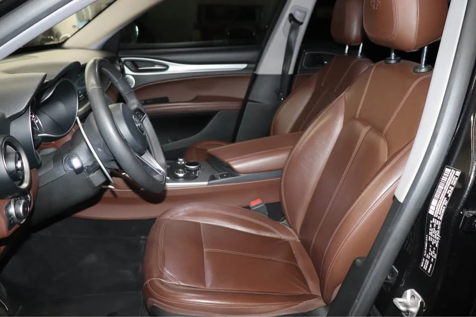 2018 Alfa Romeo Stelvio - Image 13 of 20