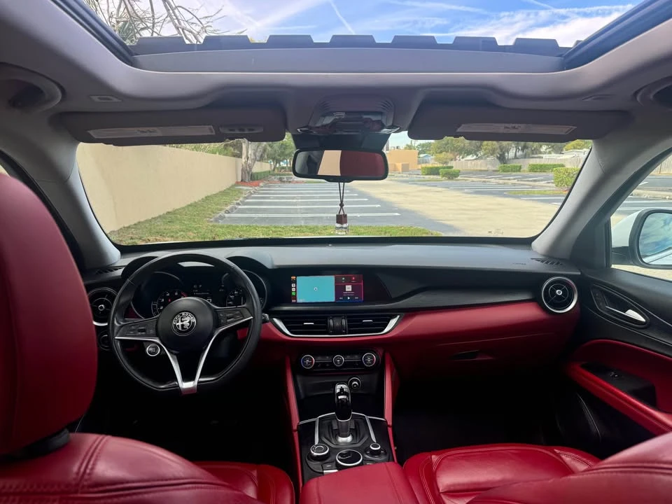 2018 Alfa Romeo Stelvio - Image 5 of 9
