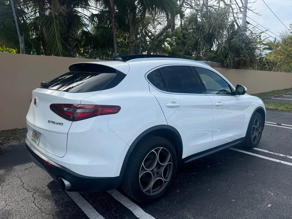 2018 Alfa Romeo Stelvio - Image 4 of 9