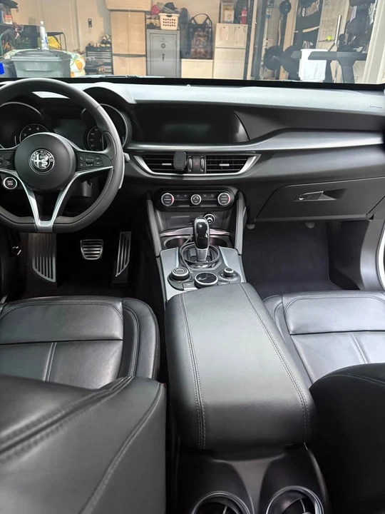 2018 Alfa Romeo Stelvio - Image 10 of 13