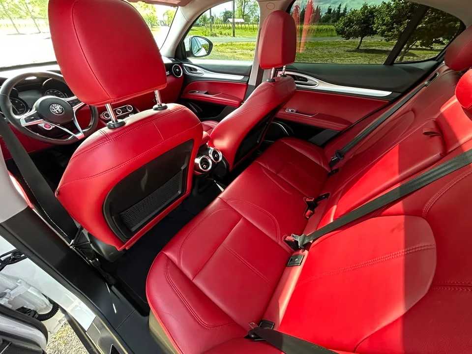 2018 Alfa Romeo Stelvio - Image 12 of 16