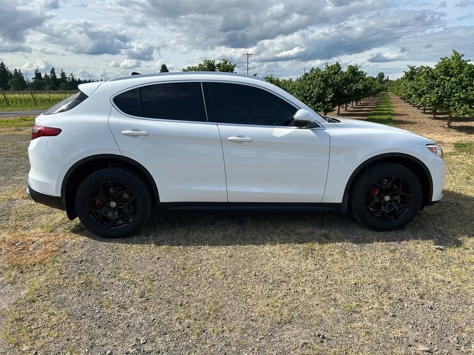 2018 Alfa Romeo Stelvio - Image 8 of 16