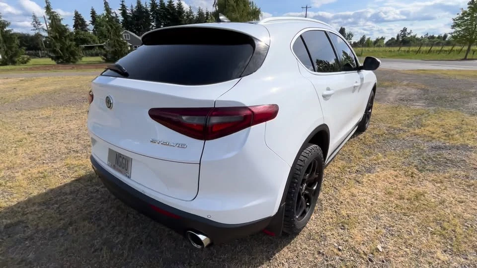 2018 Alfa Romeo Stelvio - Image 16 of 16