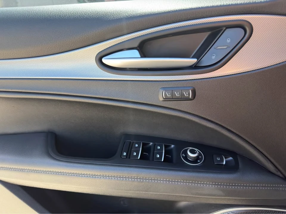 2018 Alfa Romeo Stelvio - Image 6 of 10