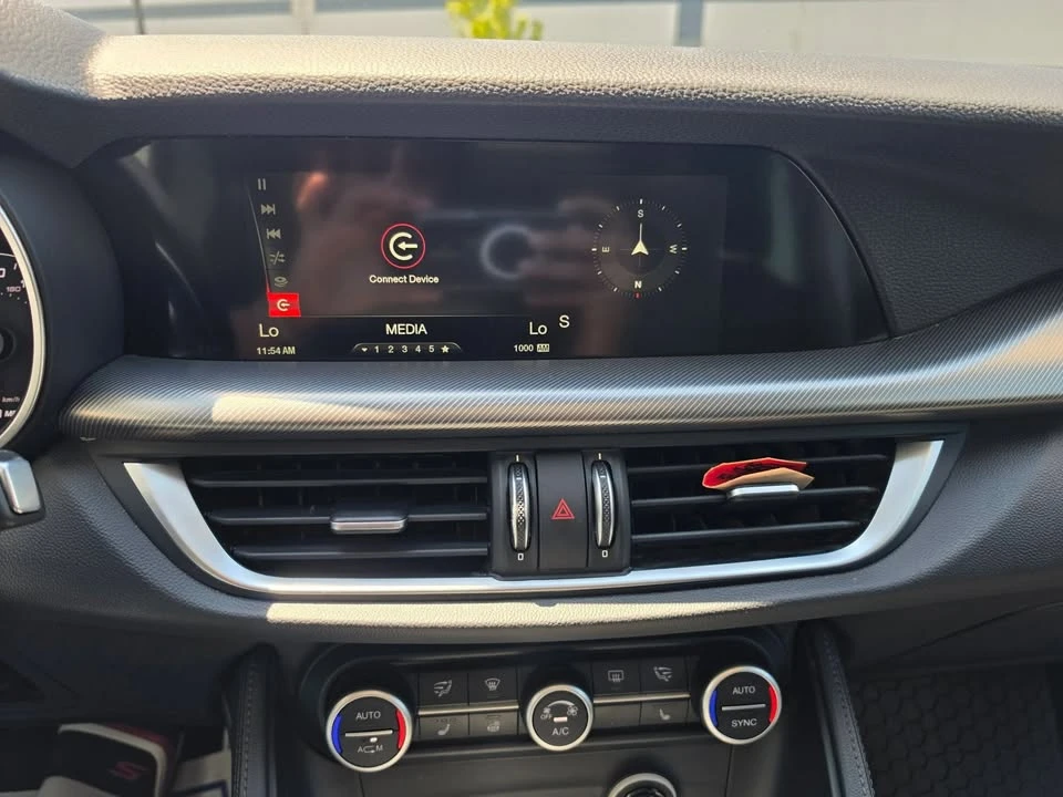 2018 Alfa Romeo Stelvio - Image 19 of 20