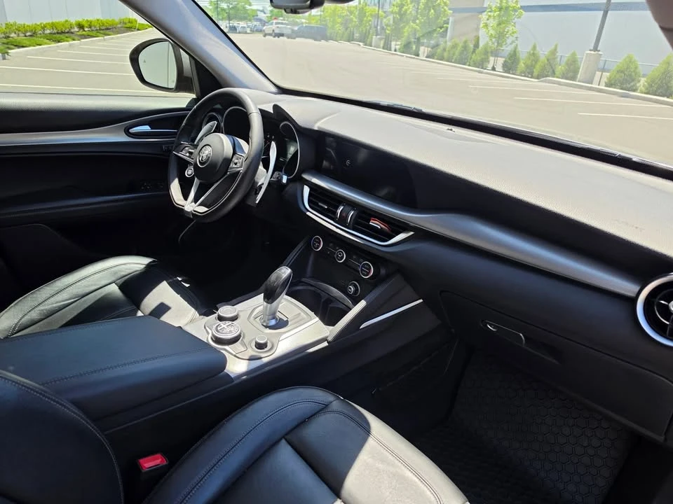 2018 Alfa Romeo Stelvio - Image 12 of 20