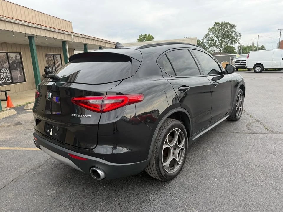 2018 Alfa Romeo Stelvio - Image 3 of 20