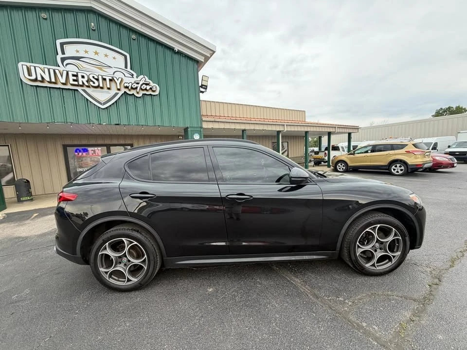 2018 Alfa Romeo Stelvio - Image 2 of 20