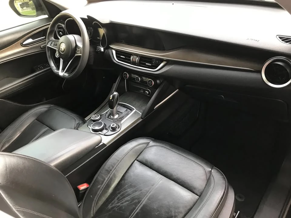 2018 Alfa Romeo Stelvio - Image 8 of 17