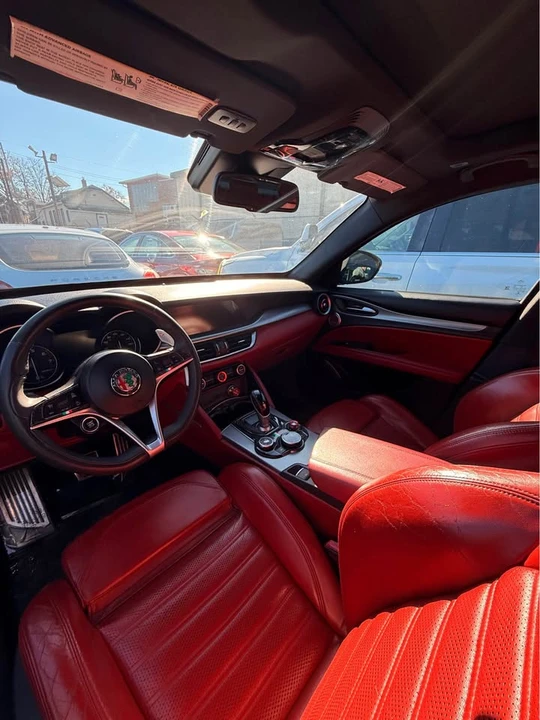 2018 Alfa Romeo Stelvio - Image 3 of 4