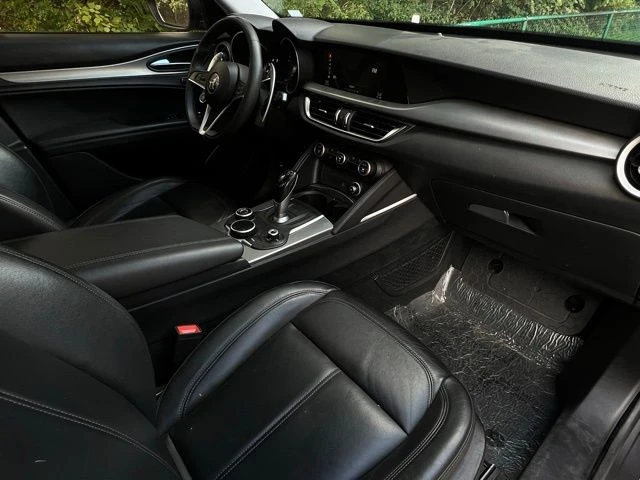 2018 Alfa Romeo Stelvio - Image 17 of 17