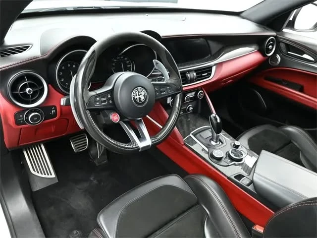 2018 Alfa Romeo Stelvio - Image 10 of 20