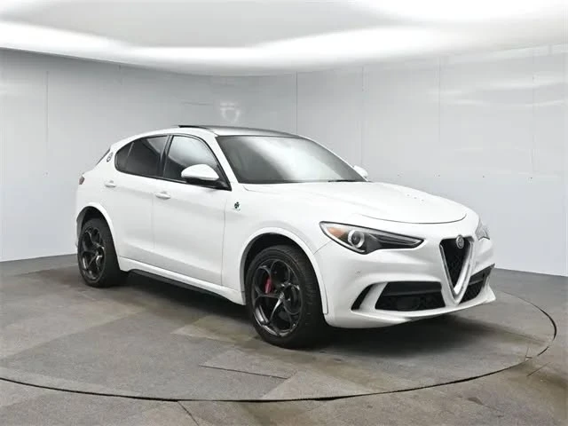 2018 Alfa Romeo Stelvio - Image 7 of 20