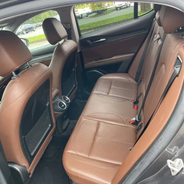2018 Alfa Romeo Stelvio - Image 18 of 20