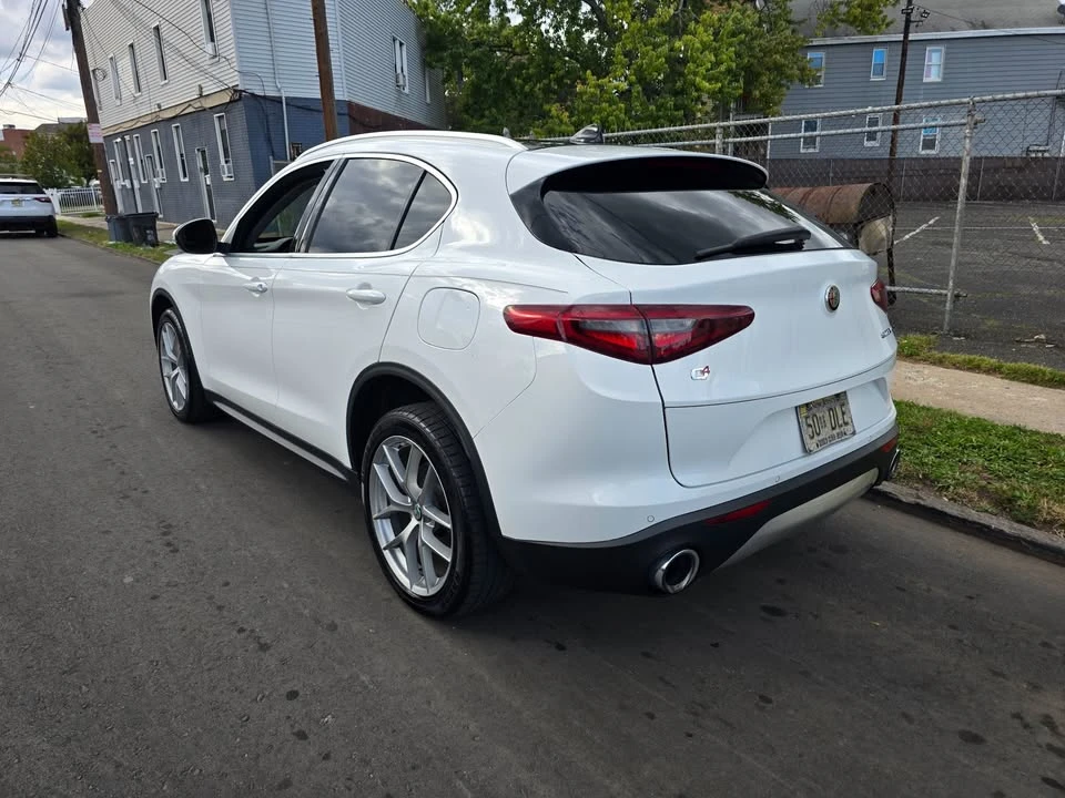 2018 Alfa Romeo Stelvio - Image 7 of 16