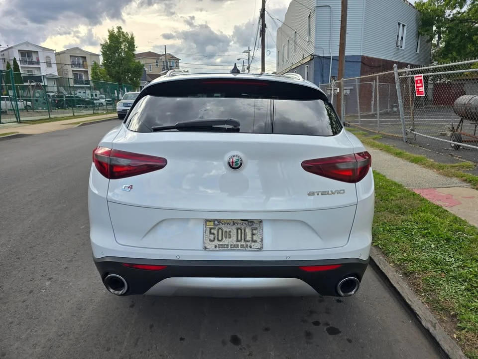2018 Alfa Romeo Stelvio - Image 6 of 16
