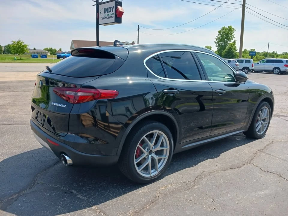 2018 Alfa Romeo Stelvio - Image 7 of 20
