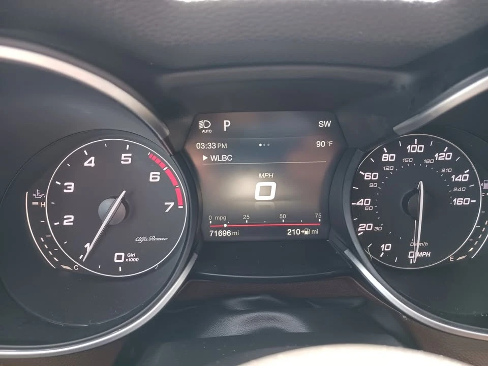 2018 Alfa Romeo Stelvio - Image 18 of 20