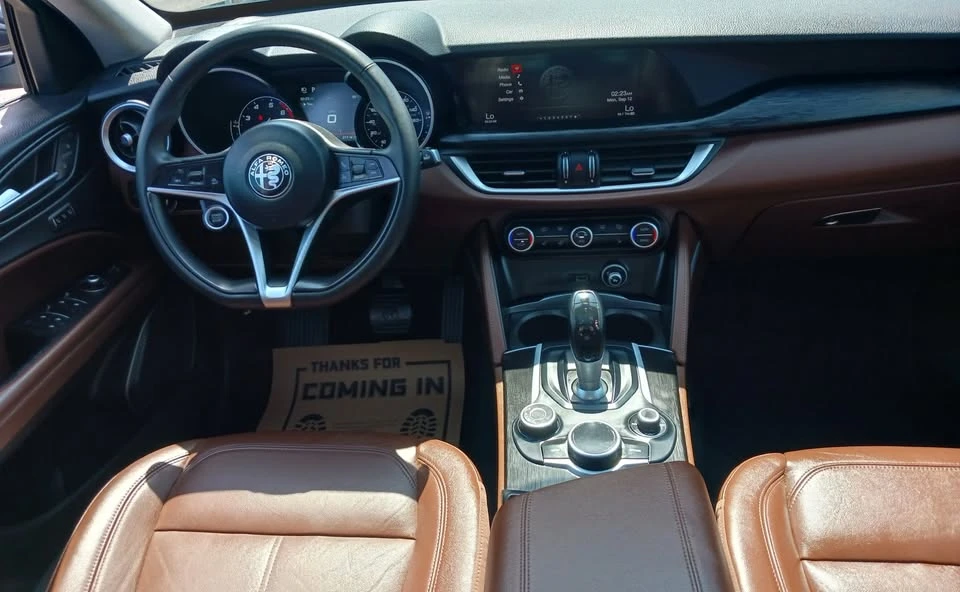 2018 Alfa Romeo Stelvio - Image 16 of 20