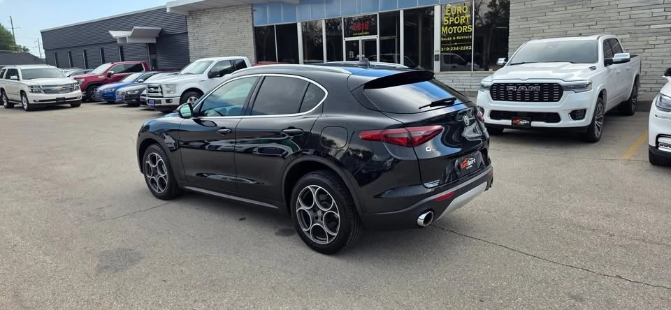 2018 Alfa Romeo Stelvio - Image 9 of 19