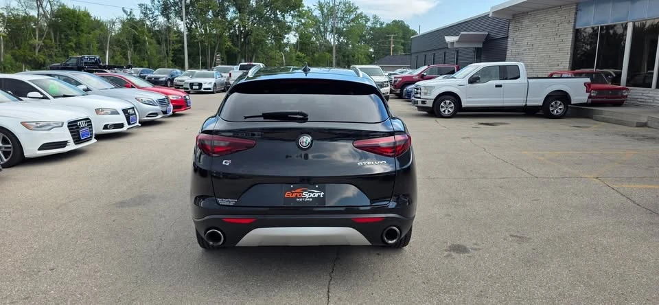 2018 Alfa Romeo Stelvio - Image 10 of 19