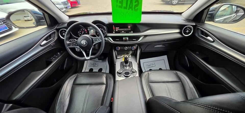 2018 Alfa Romeo Stelvio - Image 13 of 19