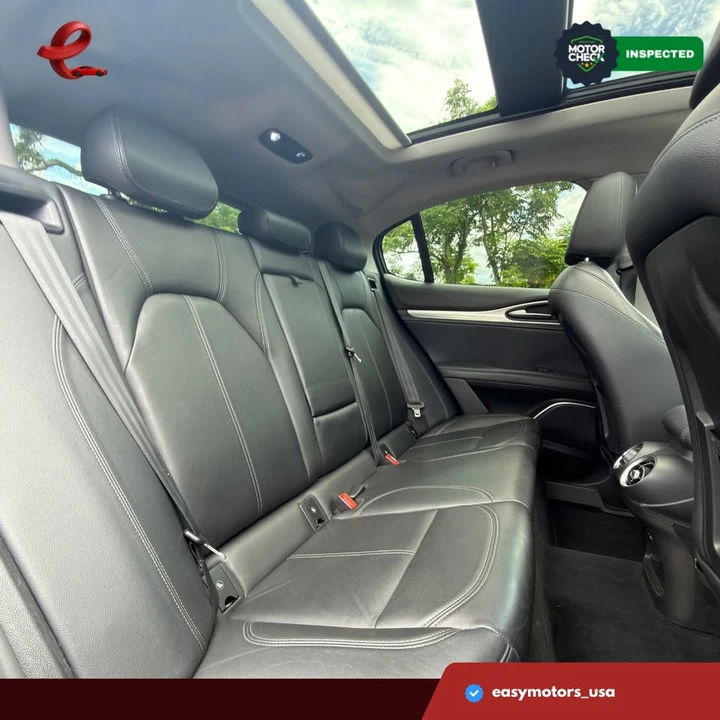 2018 Alfa Romeo Stelvio - Image 16 of 18