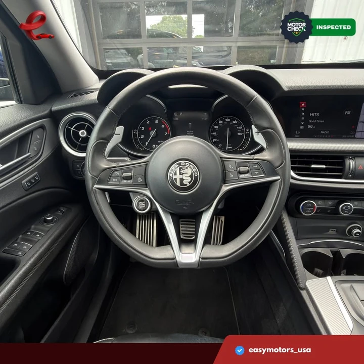 2018 Alfa Romeo Stelvio - Image 11 of 18