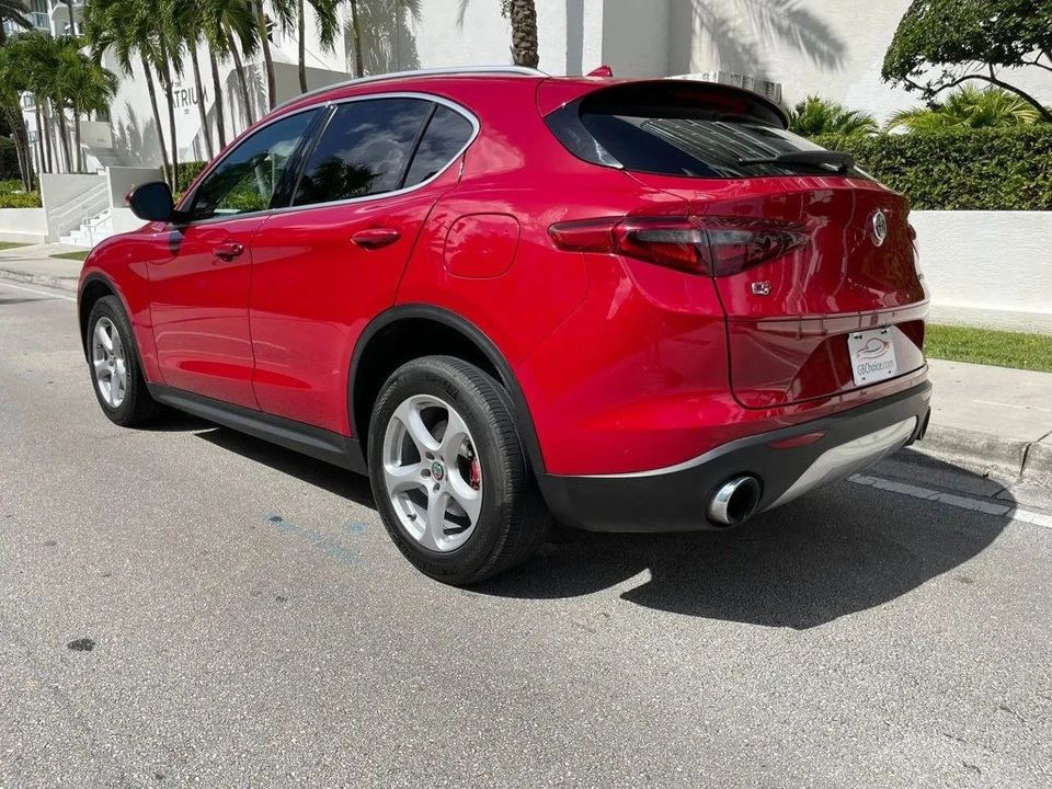 2018 Alfa Romeo Stelvio - Image 5 of 12