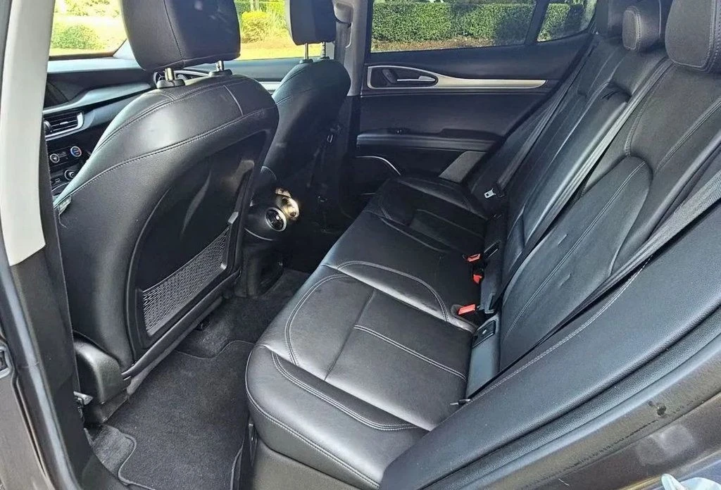 2018 Alfa Romeo Stelvio - Image 8 of 12