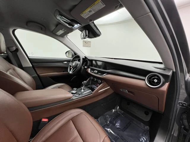 2018 Alfa Romeo Stelvio - Image 9 of 11