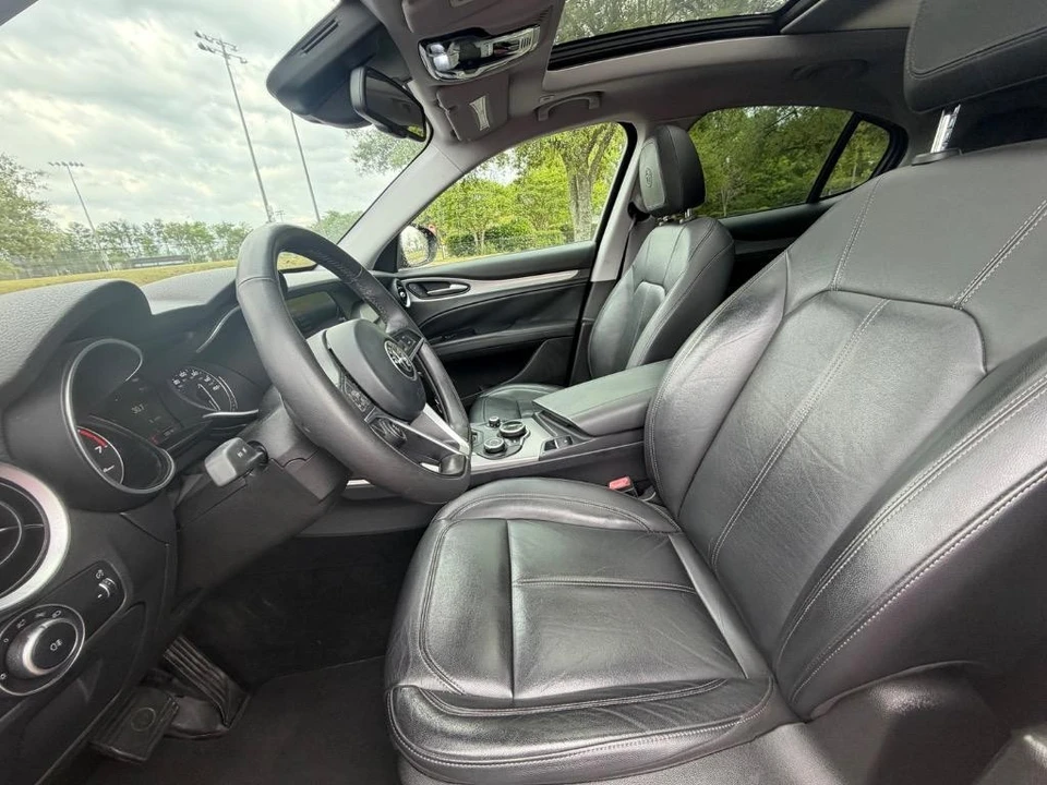 2018 Alfa Romeo Stelvio - Image 6 of 21