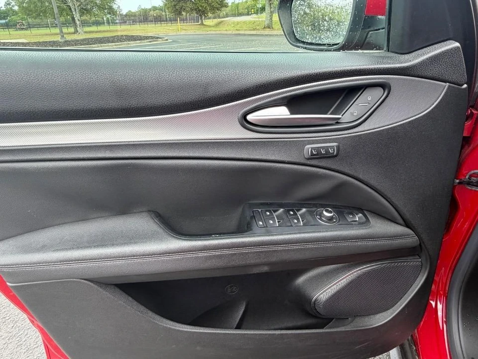 2018 Alfa Romeo Stelvio - Image 4 of 21