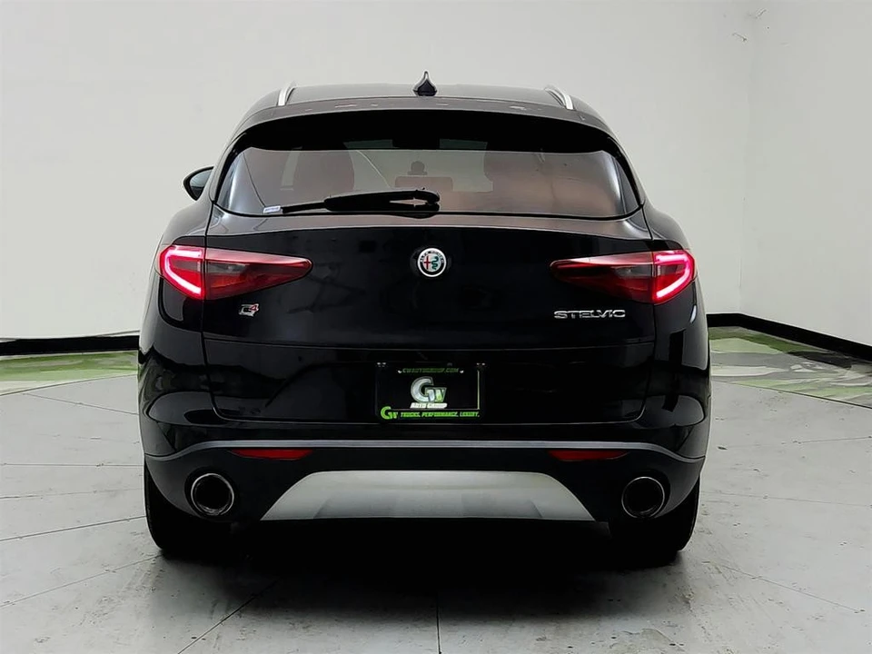 2018 Alfa Romeo Stelvio - Image 6 of 31