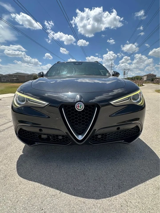 2018 Alfa Romeo Stelvio - Image 5 of 10