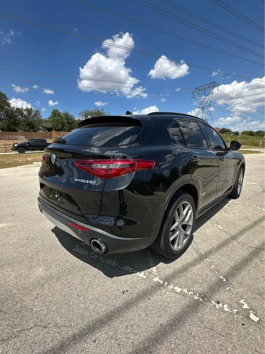 2018 Alfa Romeo Stelvio - Image 3 of 10