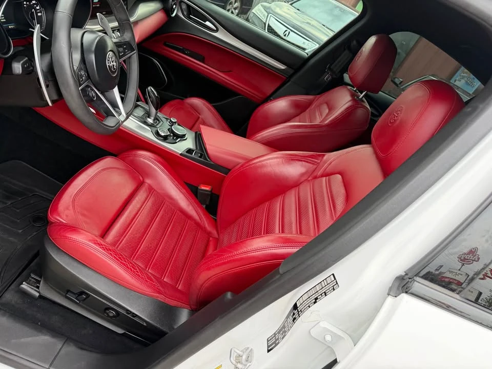 2018 Alfa Romeo Stelvio - Image 2 of 20