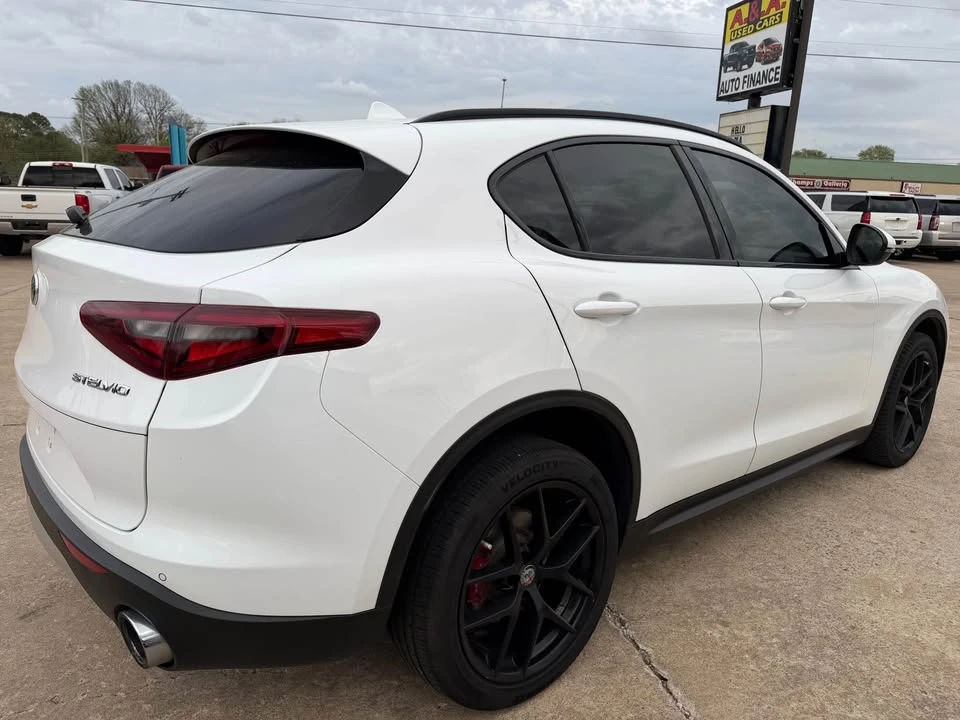 2018 Alfa Romeo Stelvio - Image 4 of 20