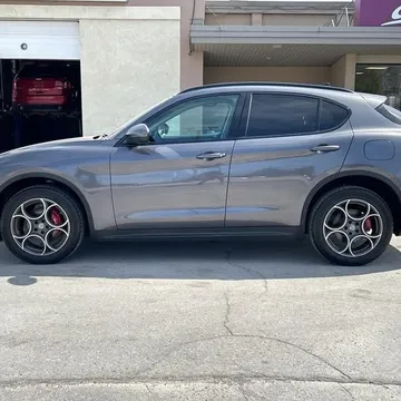 2018 Alfa Romeo Stelvio Sport