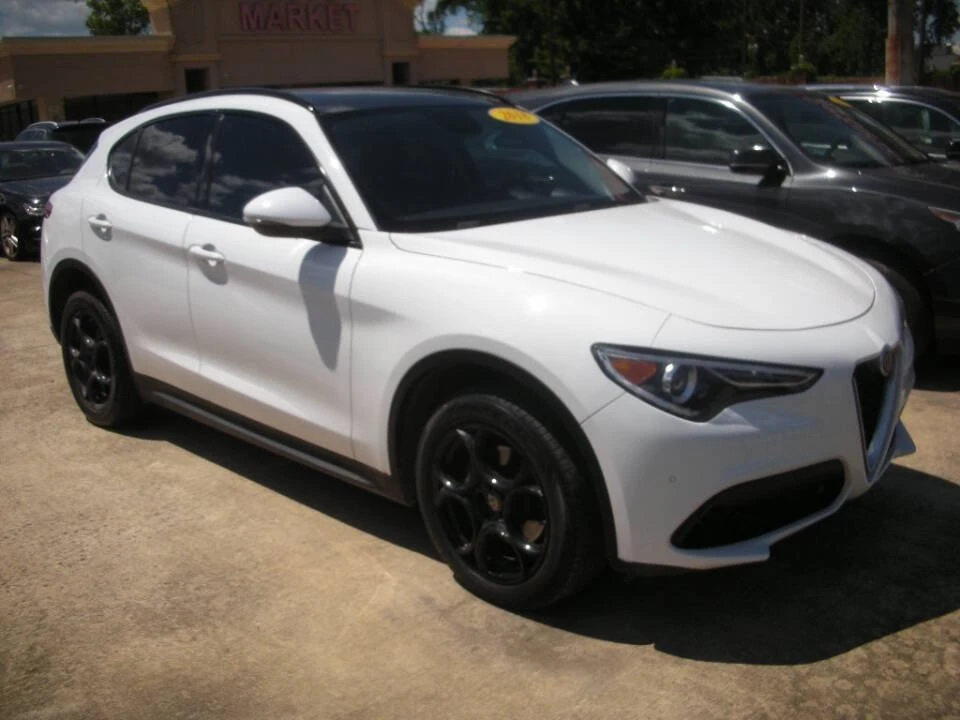 2018 Alfa Romeo Stelvio - Image 2 of 7
