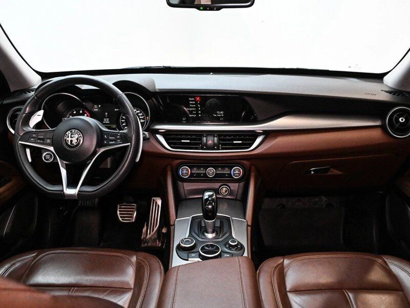 2018 Alfa Romeo Stelvio - Image 15 of 20
