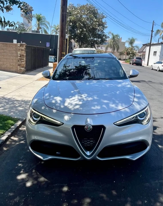 2018 Alfa Romeo Stelvio - Image 2 of 9
