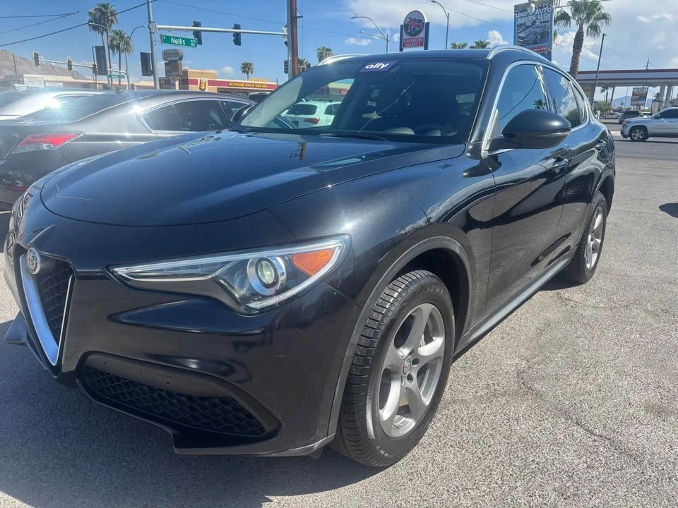 2018 Alfa Romeo Stelvio - Image 2 of 12