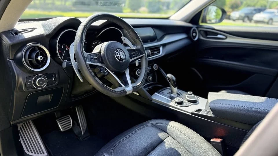 2018 Alfa Romeo Stelvio - Image 10 of 20
