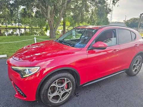 2018 Alfa Romeo Stelvio Sport
