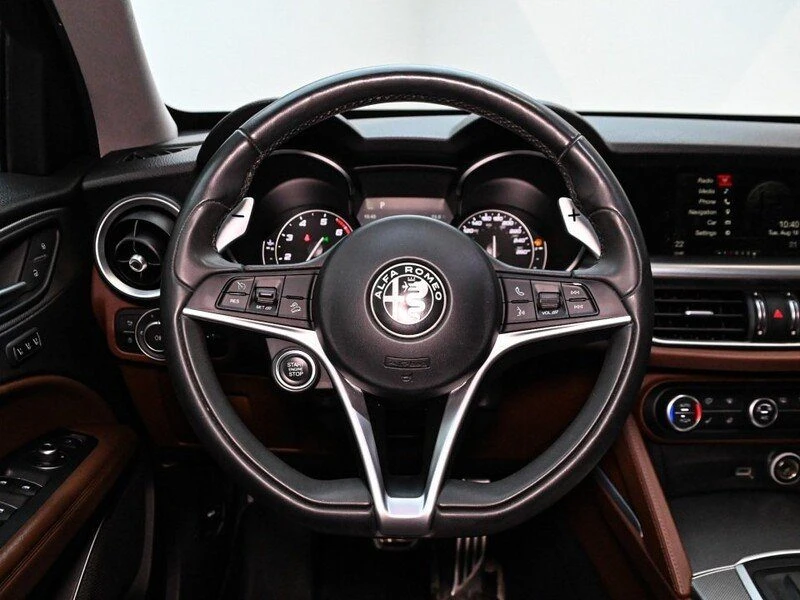 2018 Alfa Romeo Stelvio - Image 17 of 20