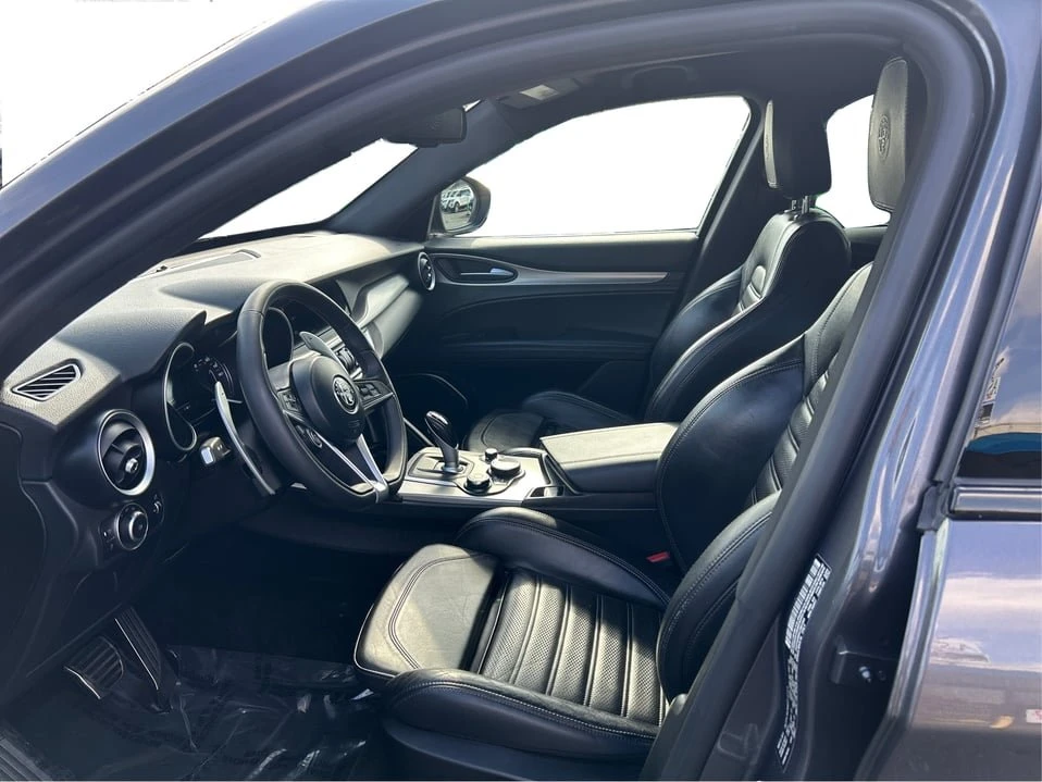 2018 Alfa Romeo Stelvio - Image 9 of 20