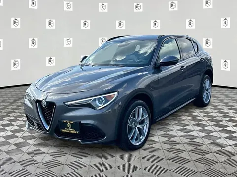 2018 Alfa Romeo Stelvio Stelvio